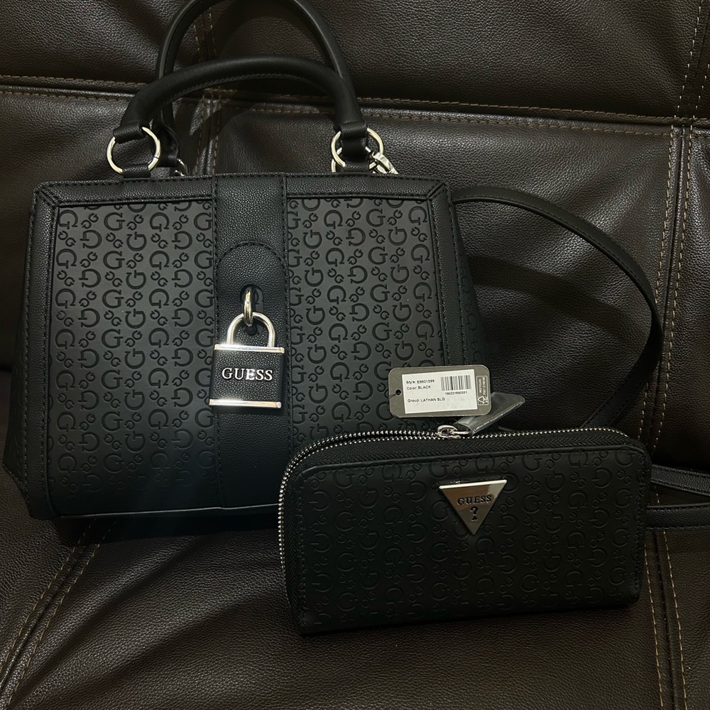 Guess Black Brand New Hand Bag Set (Wallet and Purse)